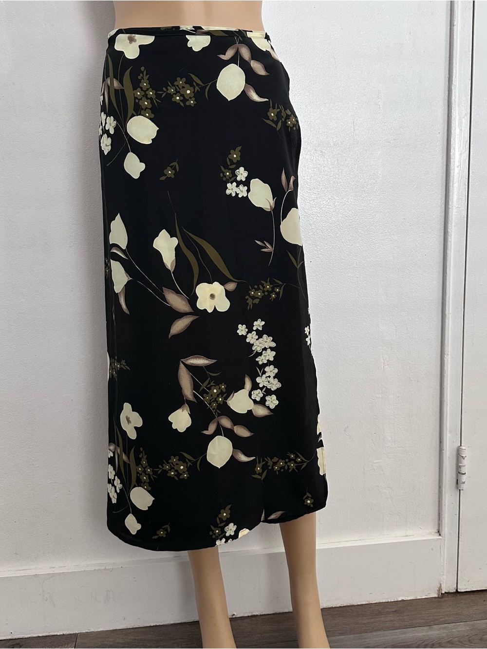 Vintage 90s SENSE Black Floral Midi Wrap Skirt Grunge Dark Academia USA xs/s